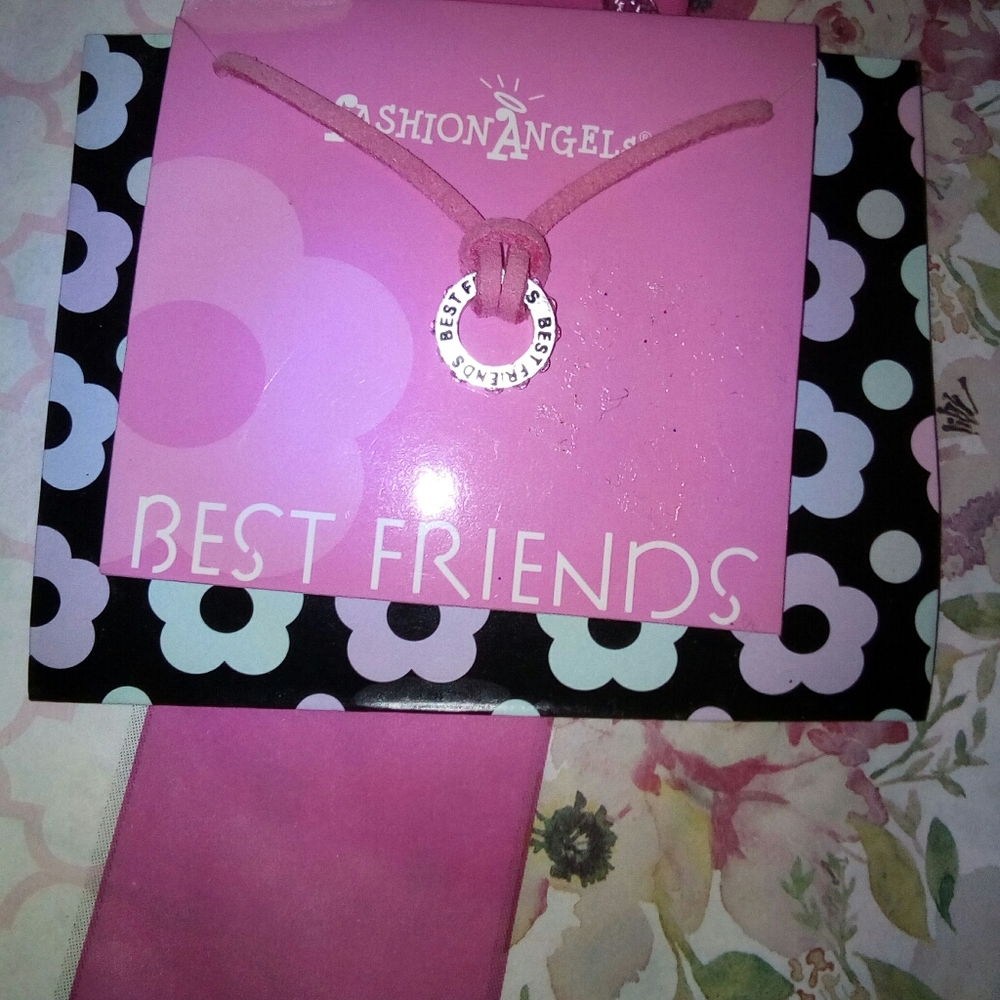 T weens Jewelry